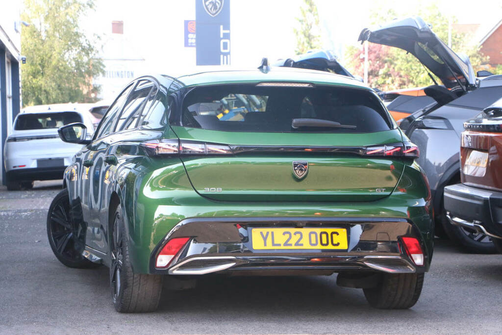 Peugeot 308 1.2 Puretech Gt Premium Eat8 YL22OOC Green #2