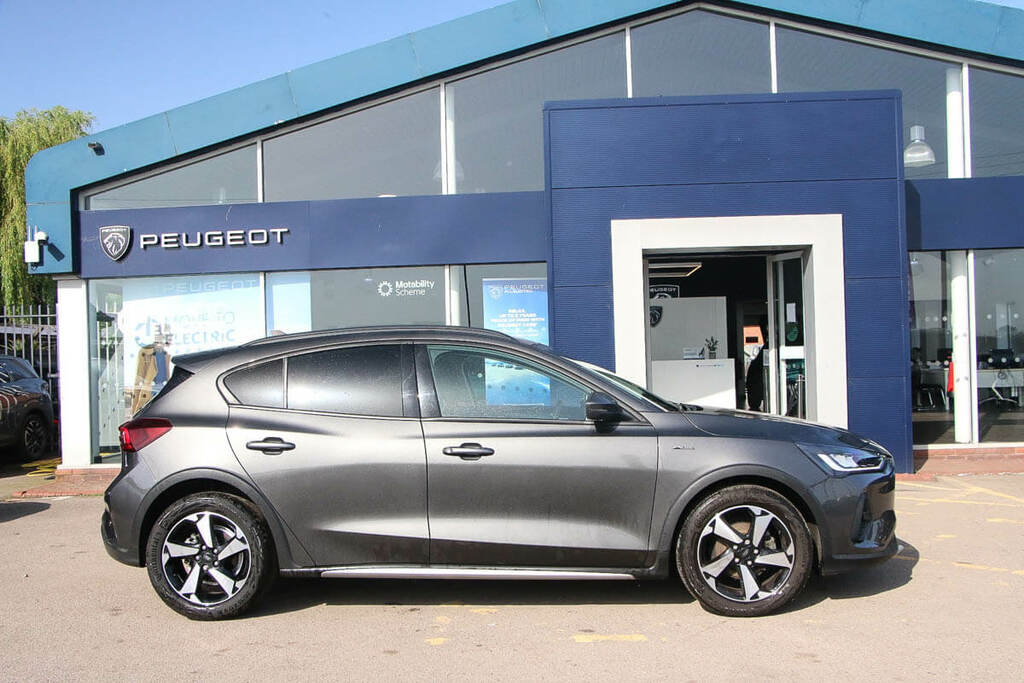 Ford Focus 1.0 Ecoboost 125 Active KV22YMZ Grey #3