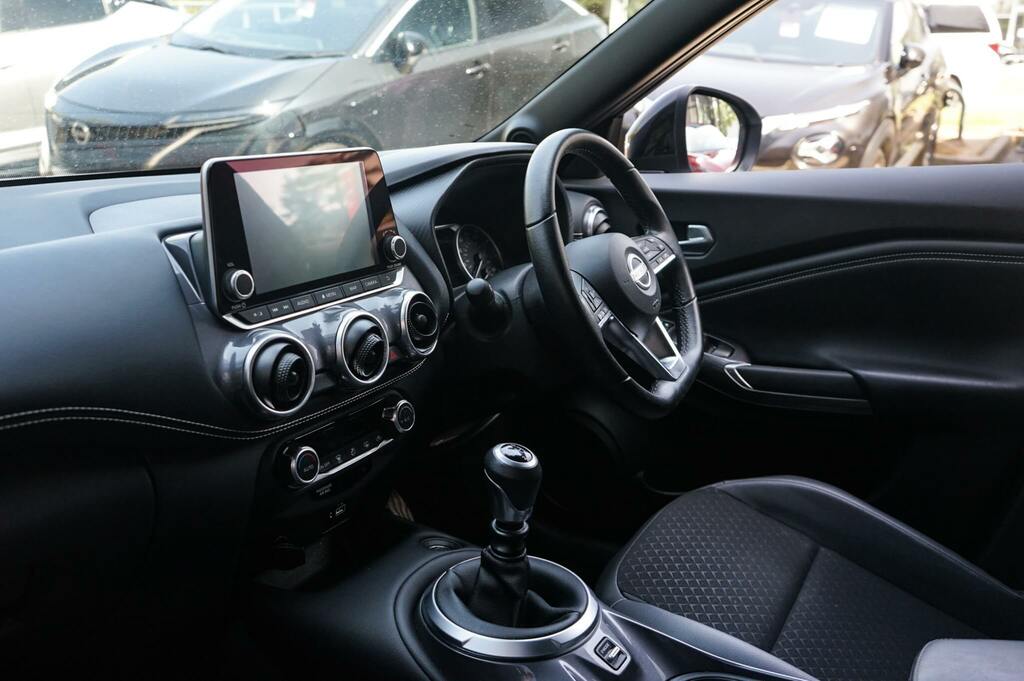 Nissan Juke 1.0 Dig-t 114 N-connecta EJ23JBO Grey #2