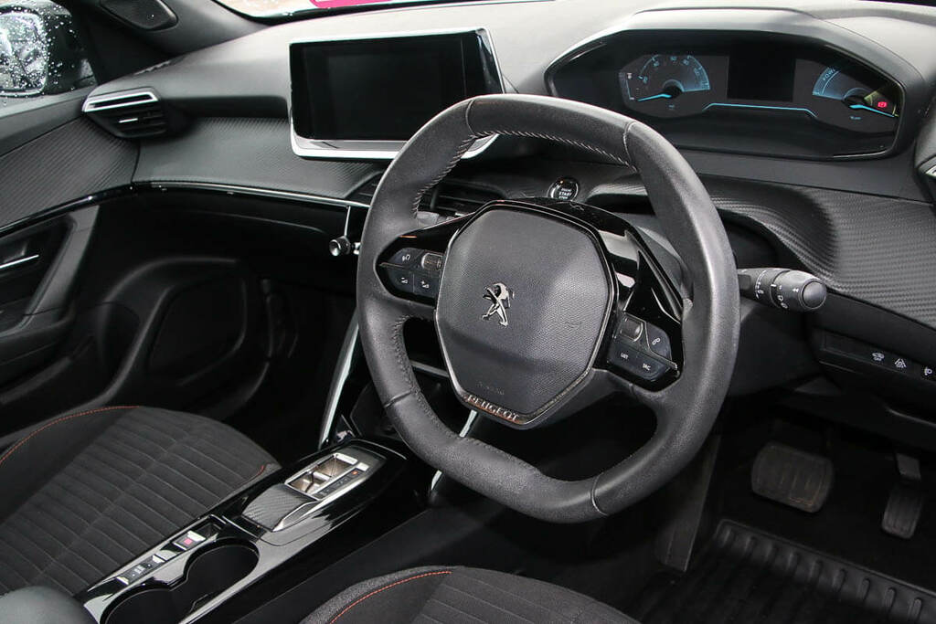 Peugeot e-2008 100Kw Active Premium 50Kwh LF23UVT Grey #5
