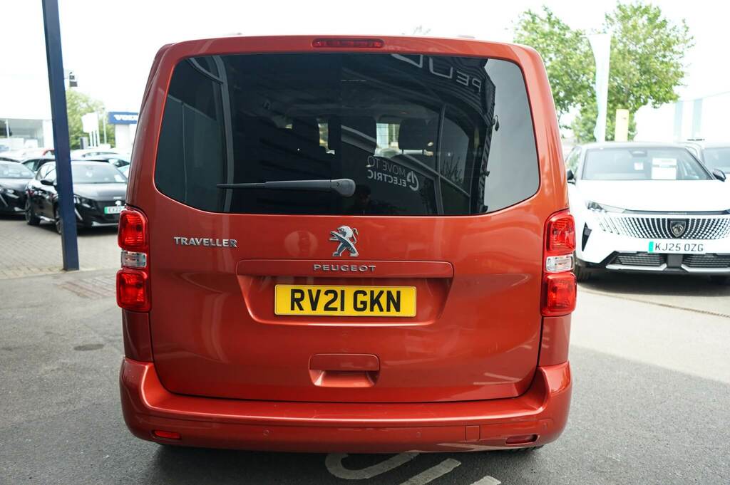 Peugeot Traveller 1.5 Bluehdi 120 Active Standard 8 Seat Red #4