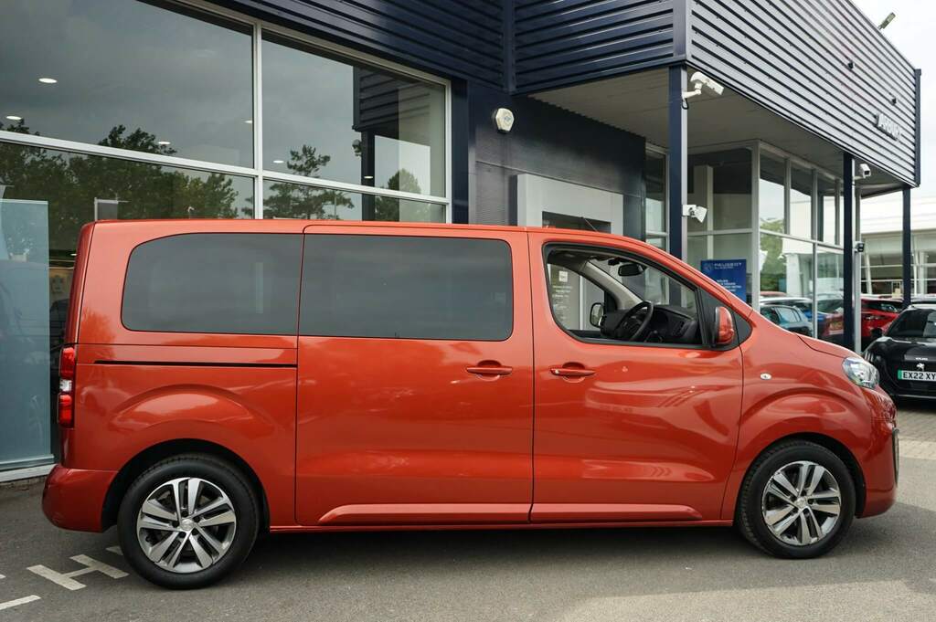 Peugeot Traveller 1.5 Bluehdi 120 Active Standard 8 Seat Red #5