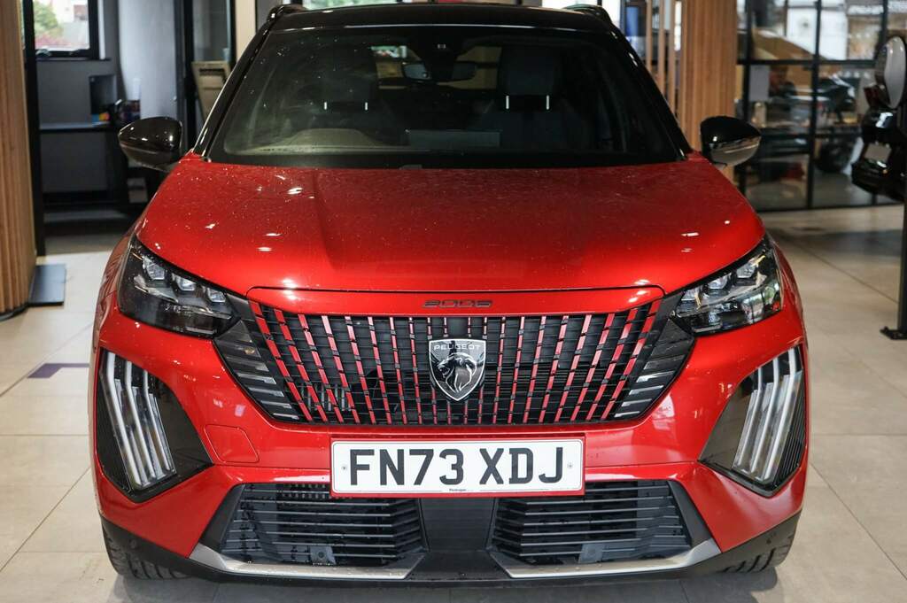 Peugeot 2008 1.2 Puretech 130 Gt Eat8 FN73XDJ Red #3