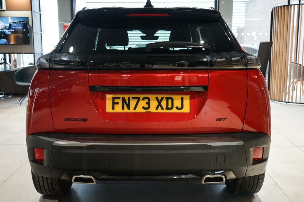 Peugeot 2008 1.2 Puretech 130 Gt Eat8 FN73XDJ Red #4