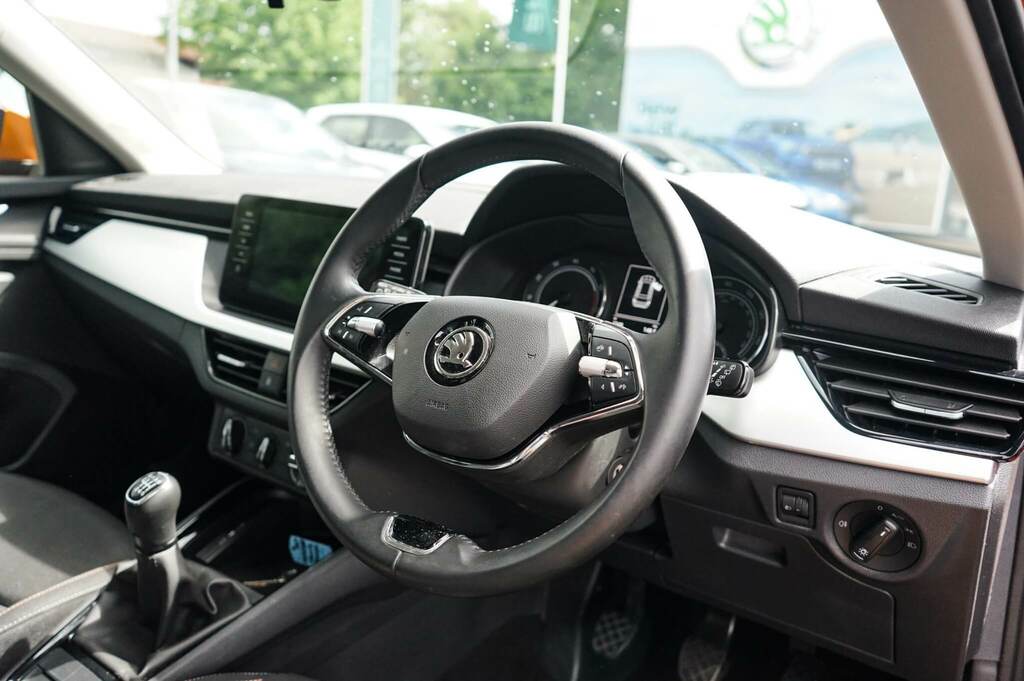 Skoda Kamiq 1.0 Tsi 110 Se Drive Orange #6
