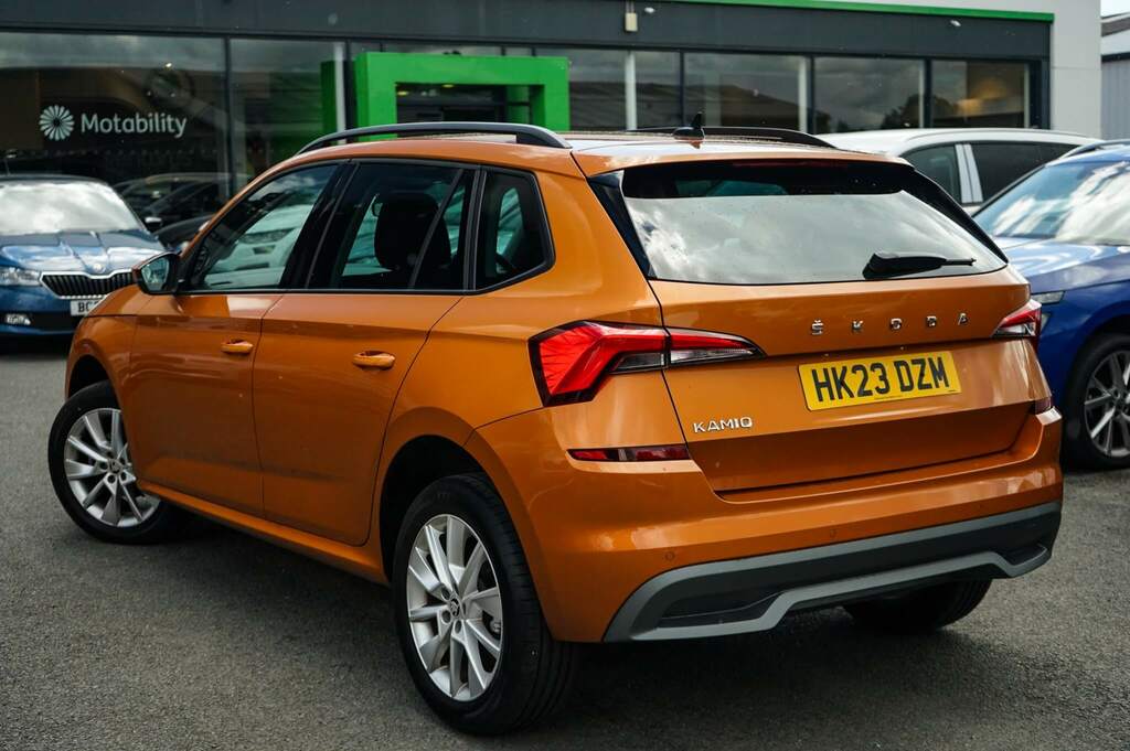 Skoda Kamiq 1.0 Tsi 110 Se Drive Orange #3