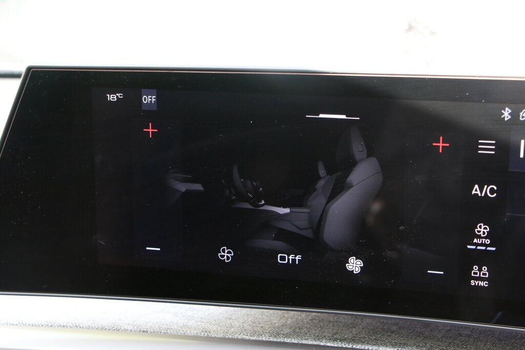 Peugeot 5008 1.2 Hybrid 145 Allure E-dsc6 Grey #5