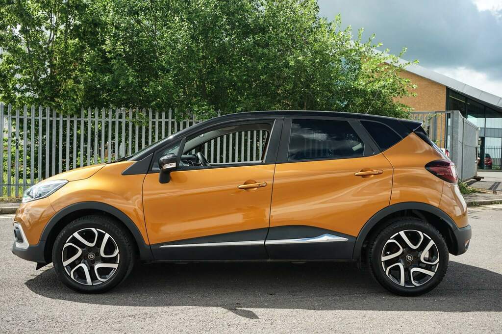 Renault Captur 0.9 Tce 90 Iconic NV20AOL Orange #4