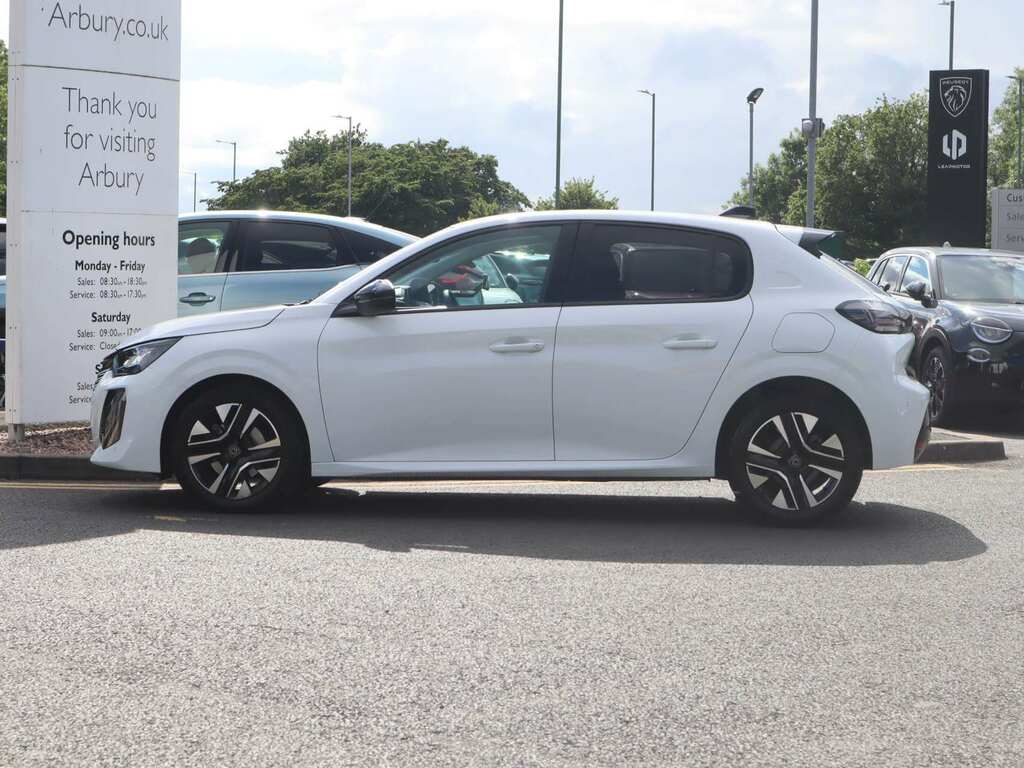 Peugeot 208 1.2 Puretech 100 Allure KJ73PKU White #5