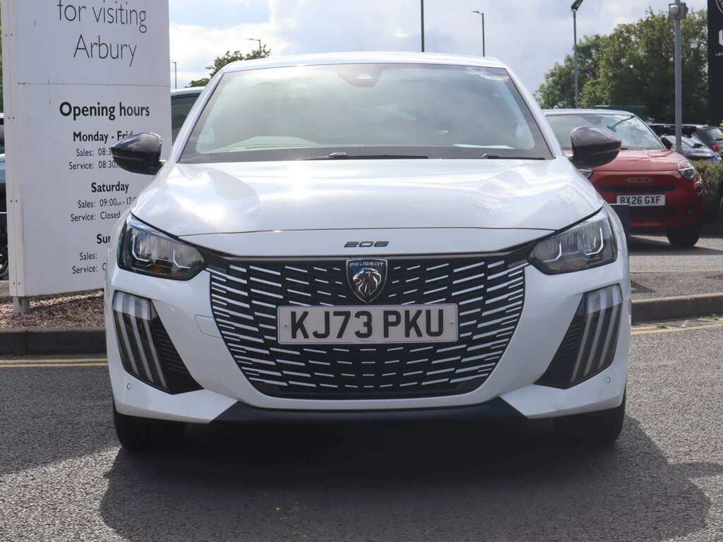 Peugeot 208 1.2 Puretech 100 Allure KJ73PKU White #2