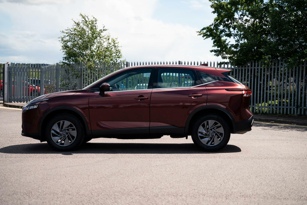 Nissan Qashqai 1.3 Dig-t Mh 158 Acenta Premium Xtronic  #5
