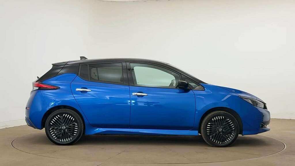 Nissan Leaf 160Kw E Tekna 59Kwh Blue #4