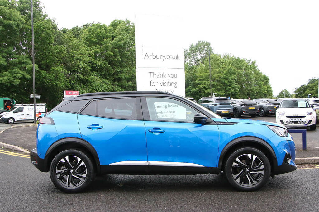 Peugeot 2008 1.2 Puretech 130 Gt BV71XKP Blue #4