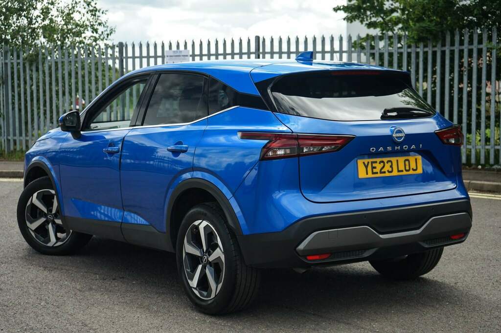 Nissan Qashqai 1.3 Dig-t Mh 158 N-connecta Xtronic YE23LOJ Blue #2