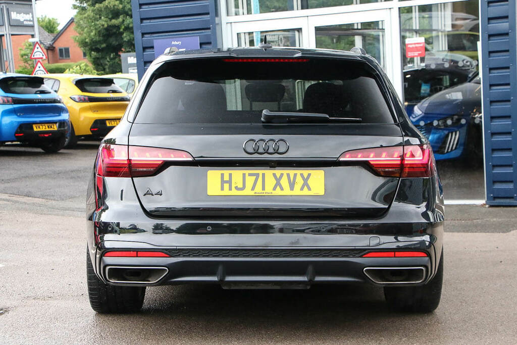 Audi A4 35 Tfsi Black Edition S Tronic HJ71XVX Black #2