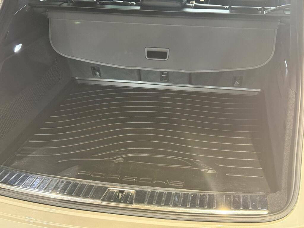 Porsche Cayenne  Black #26