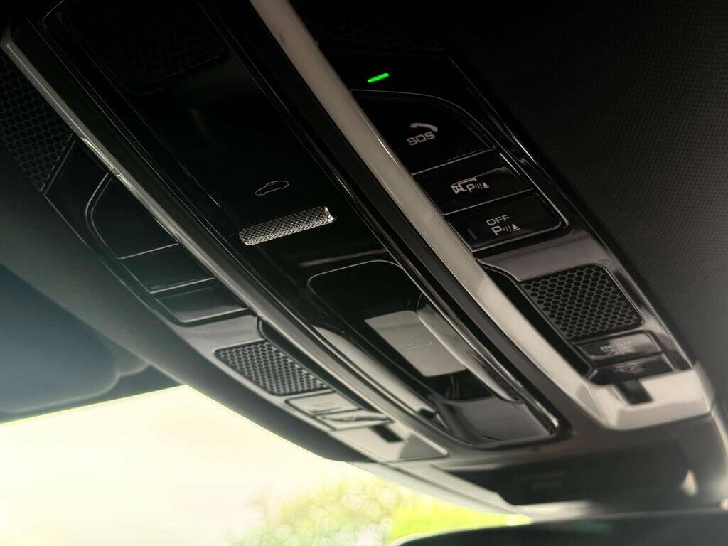 Porsche Cayenne  Black #60