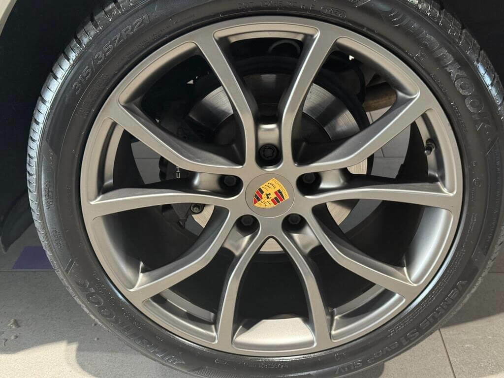 Porsche Cayenne  Black #17