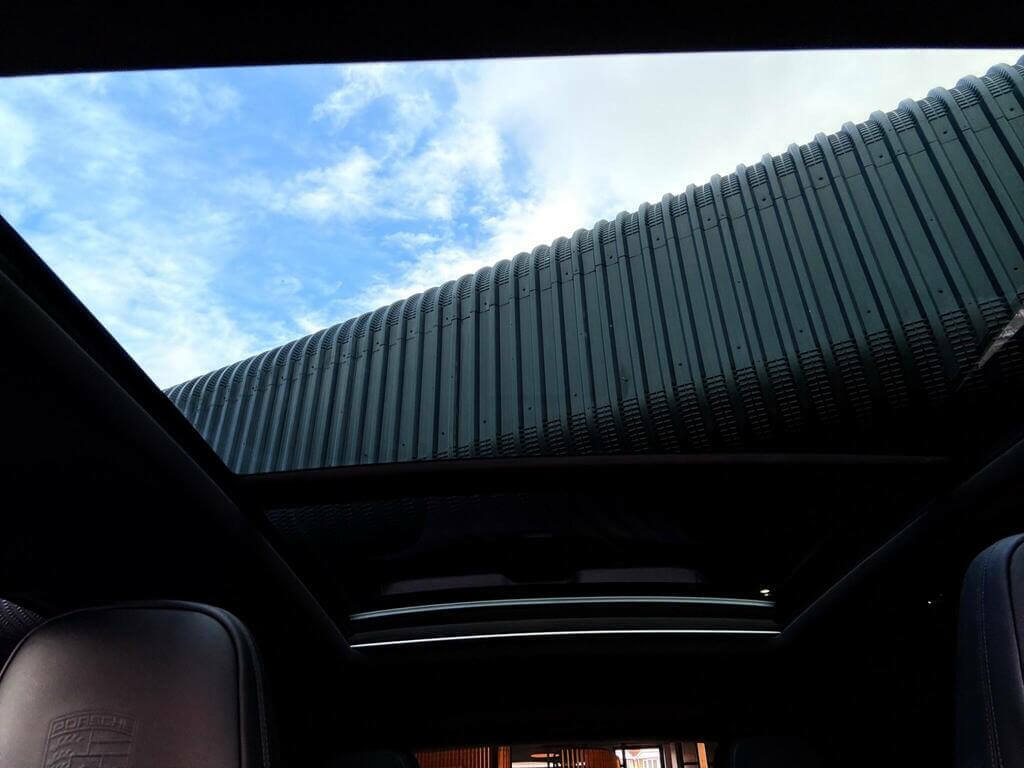 Porsche Cayenne  Black #29