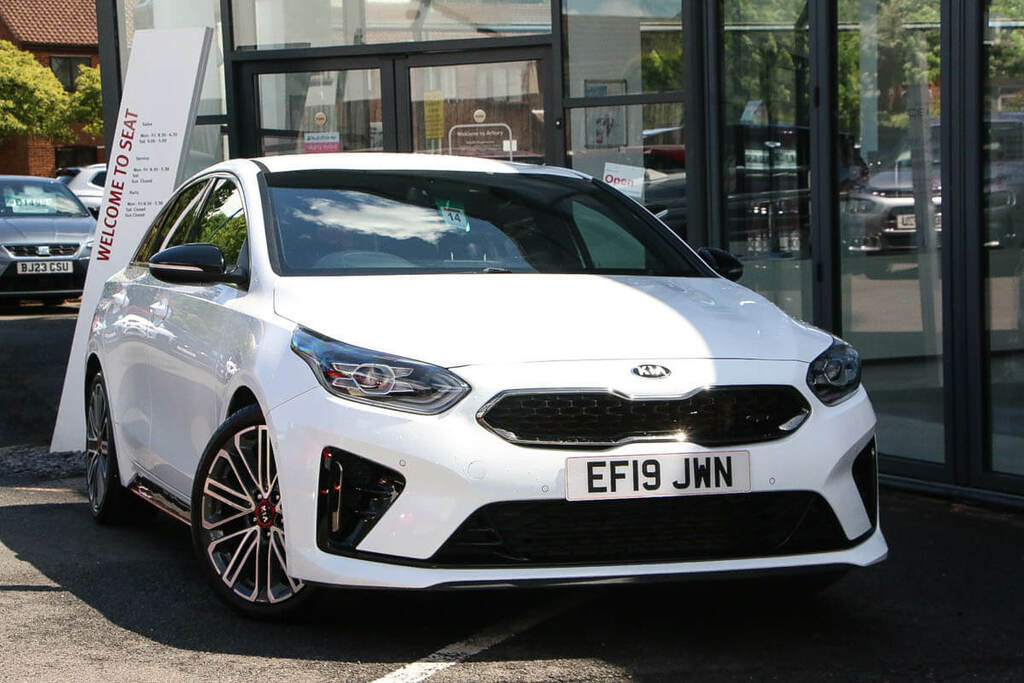Kia Proceed 1.6T Gdi Isg Gt Dct White