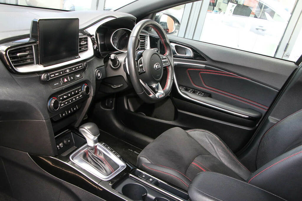 Kia Proceed 1.6T Gdi Isg Gt Dct White #2