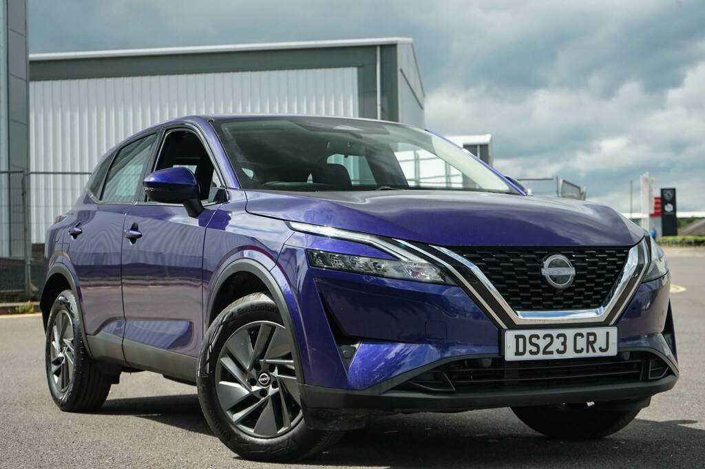 Nissan Qashqai 1.3 Dig-t Mh Acenta Premium Blue