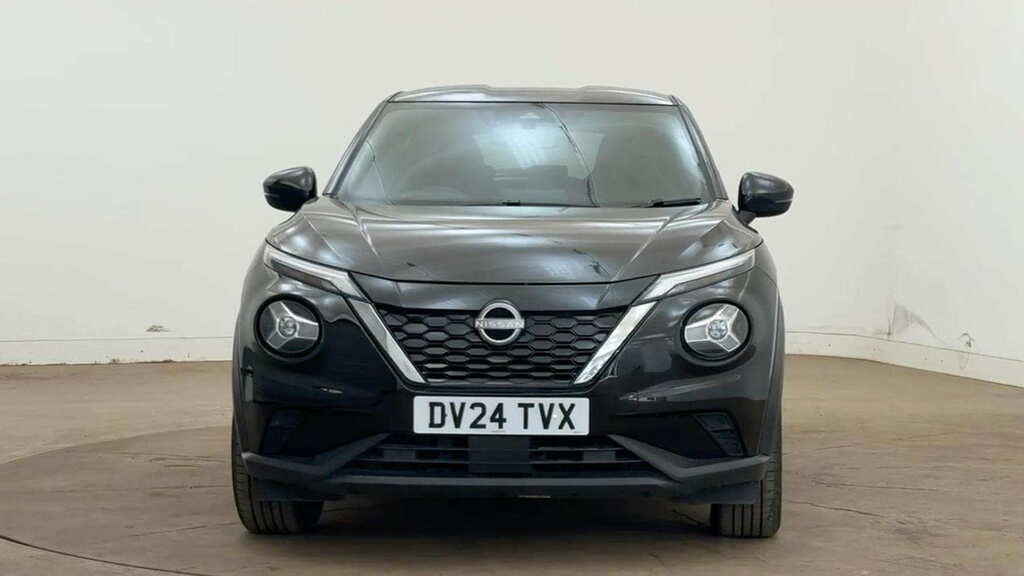 Nissan Juke 1.6 Hybrid N-connecta DV24TVX Black #4
