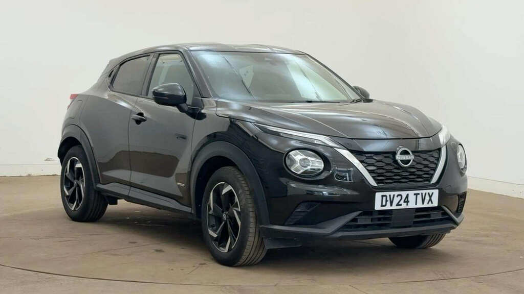 Nissan Juke 1.6 Hybrid N-connecta Black