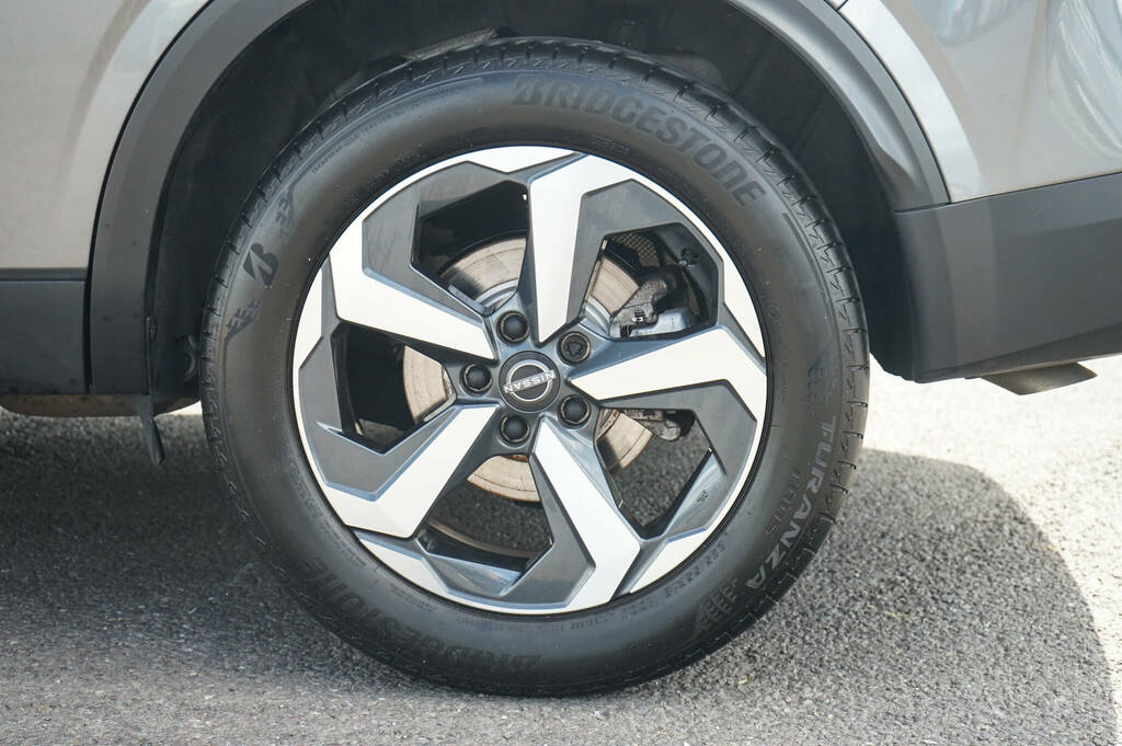 Nissan Qashqai 1.5 E-power Acenta Premium DV24UDG Grey #5