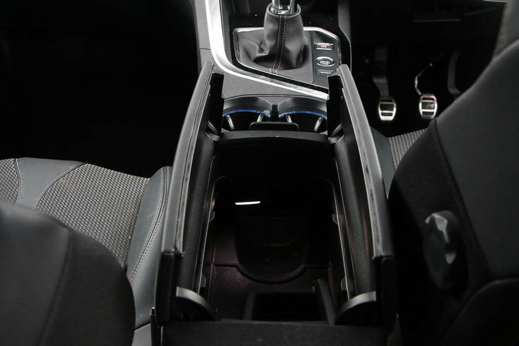 Peugeot 5008 1.2L Puretech 130 Ss 6-Speed Grey #5