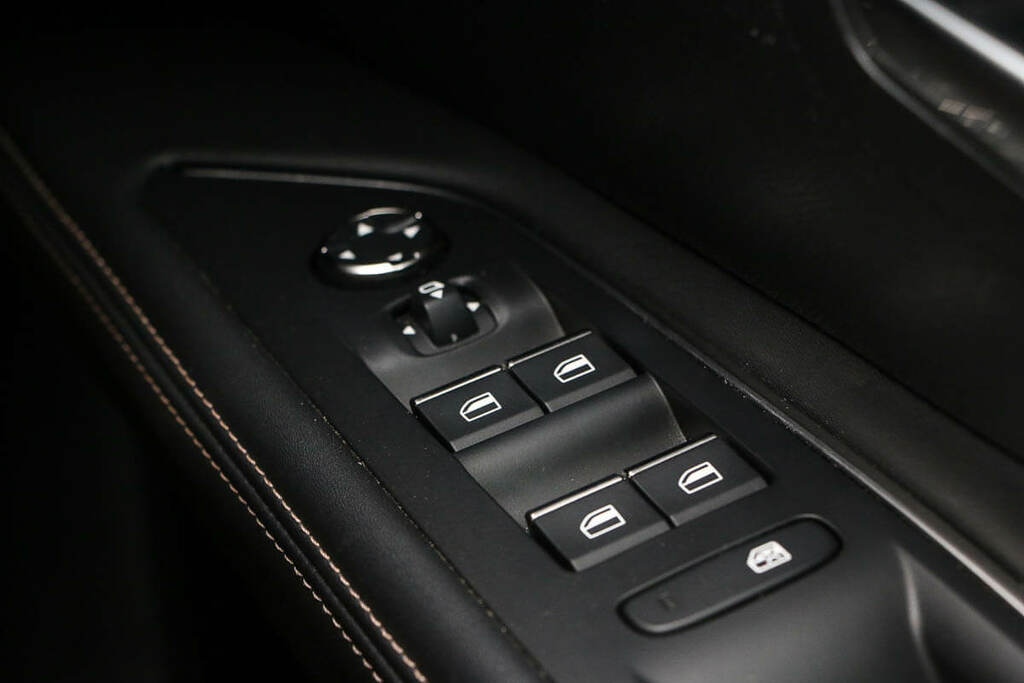 Peugeot 5008 1.2L Puretech 130 Ss 6-Speed Grey #4