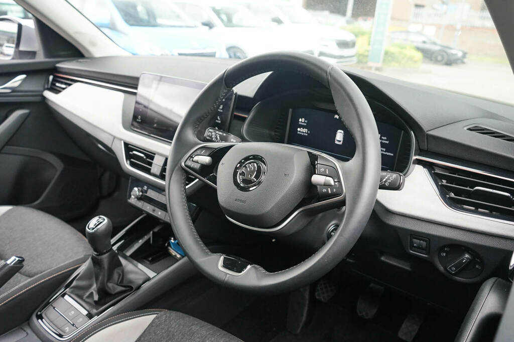 Skoda Kamiq 1.5 Tsi Se L Edition Silver #6