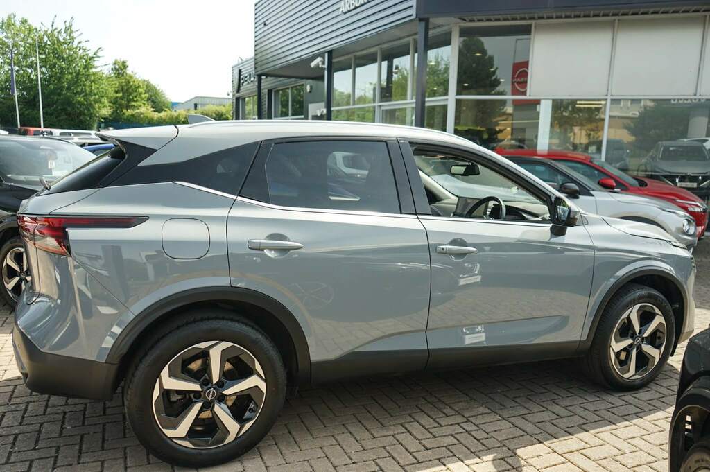 Nissan Qashqai 1.3 Dig-t Mh N-connecta DL23LWO Grey #4