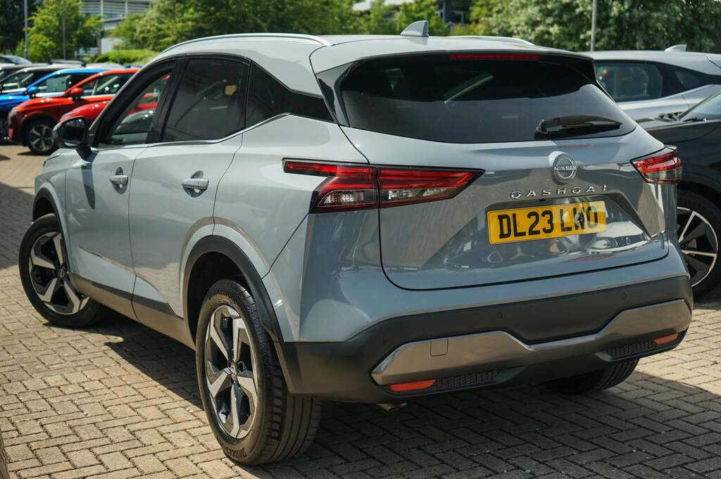 Nissan Qashqai 1.3 Dig-t Mh N-connecta DL23LWO Grey #3