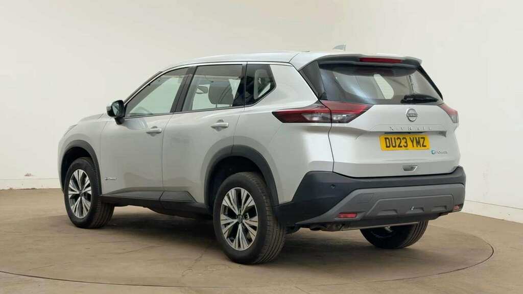 Nissan X-Trail 1.5 E-power 204 Acenta Premium Xtronic Silver #4