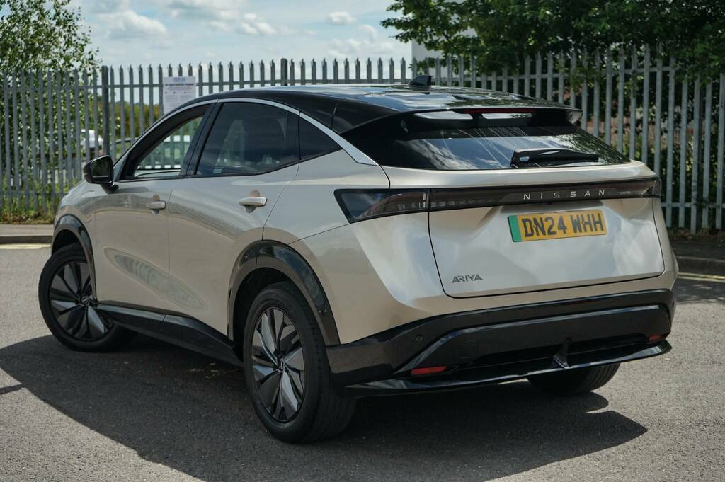 Nissan Ariya 160Kw Advance 63Kwh 22Kwch DN24WHH Silver #3