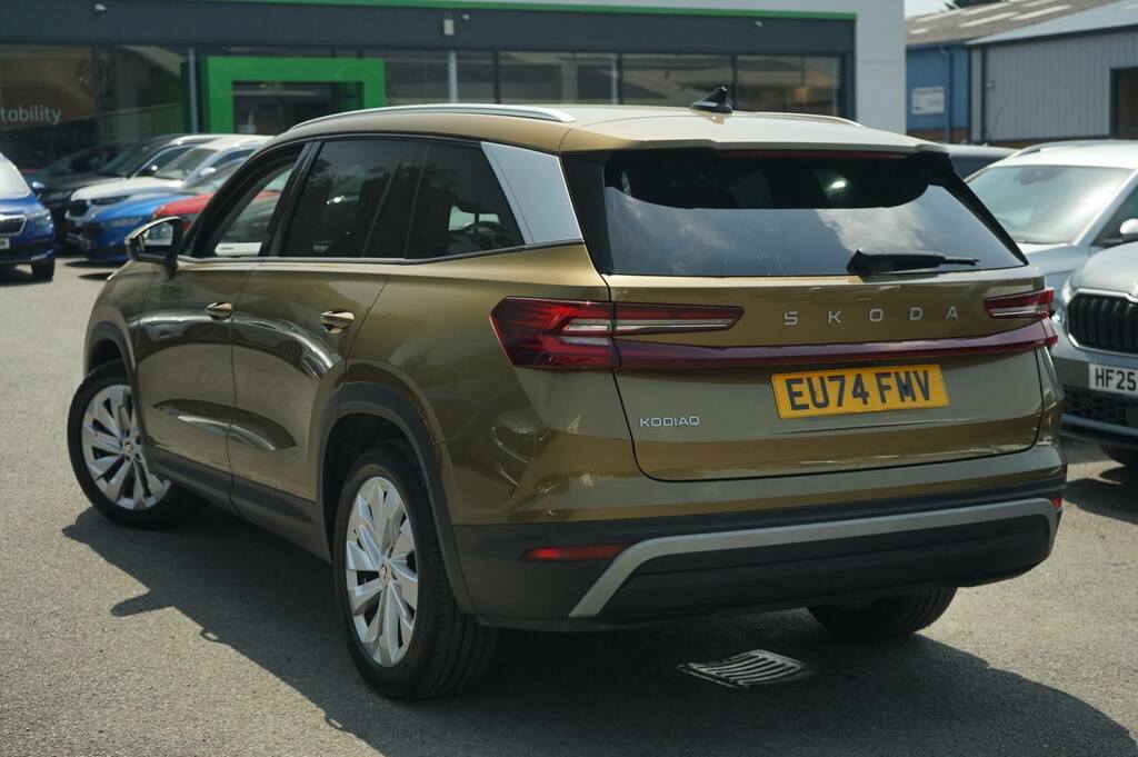 Skoda Kodiaq 1.5 Tsi E-tec Se L Dsg 7 Seat EU74FMV Gold #3