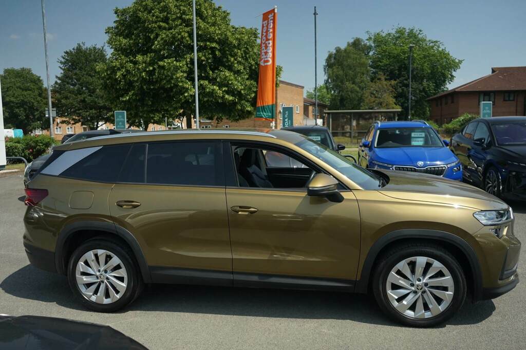 Skoda Kodiaq 1.5 Tsi E-tec Se L Dsg 7 Seat EU74FMV Gold #4