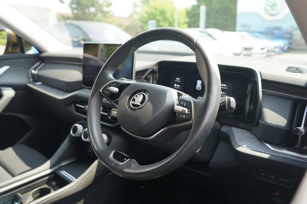 Skoda Kodiaq 1.5 Tsi E-tec Se L Dsg 7 Seat EU74FMV Gold #6