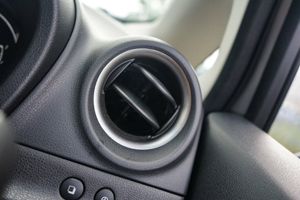 Nissan Note Acenta Premium Dci Black #29