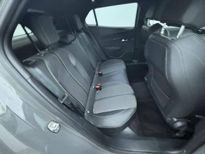 Peugeot 2008 1.2 Puretech 130 Gt Eat8 Grey #4