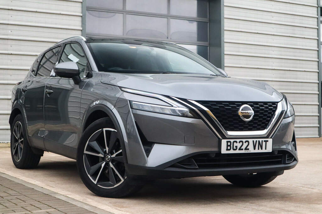 Nissan Qashqai 1.3 Dig-t Mh Tekna Grey