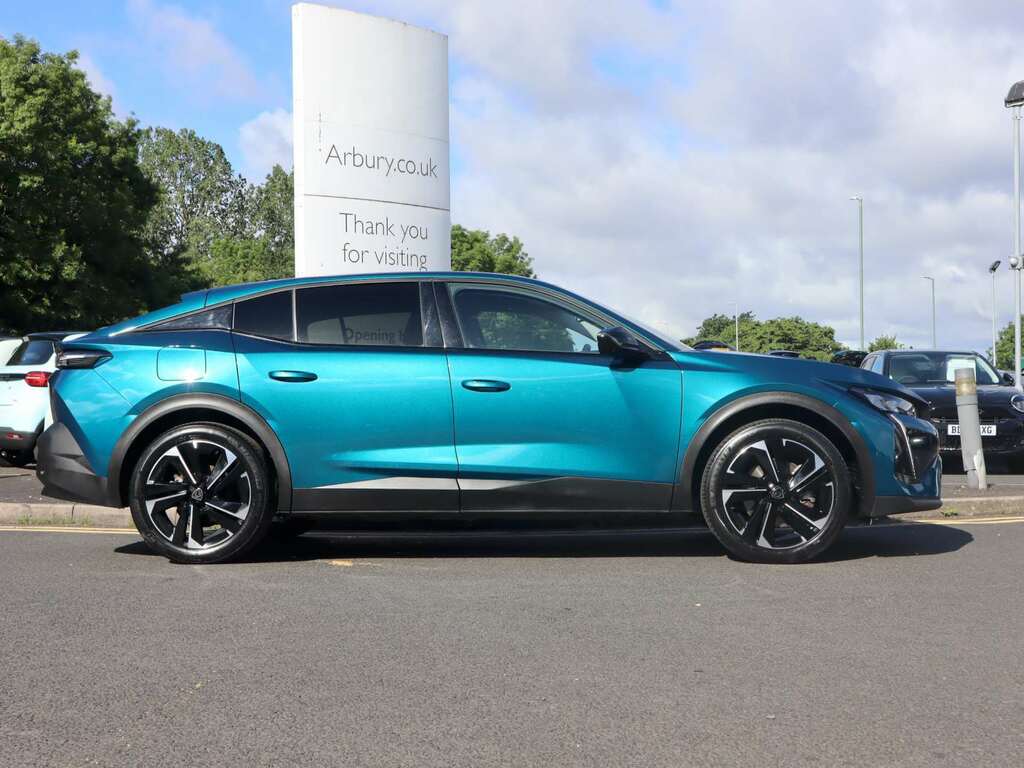 Peugeot 408 Plug-in Hybrid 180 E-eat8 8-Speed Blue #6