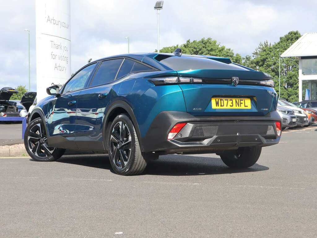 Peugeot 408 Plug-in Hybrid 180 E-eat8 8-Speed Blue #4