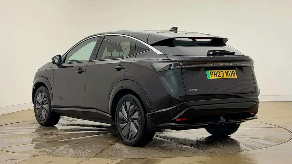 Nissan Ariya 160Kw Advance 63Kwh Green #2