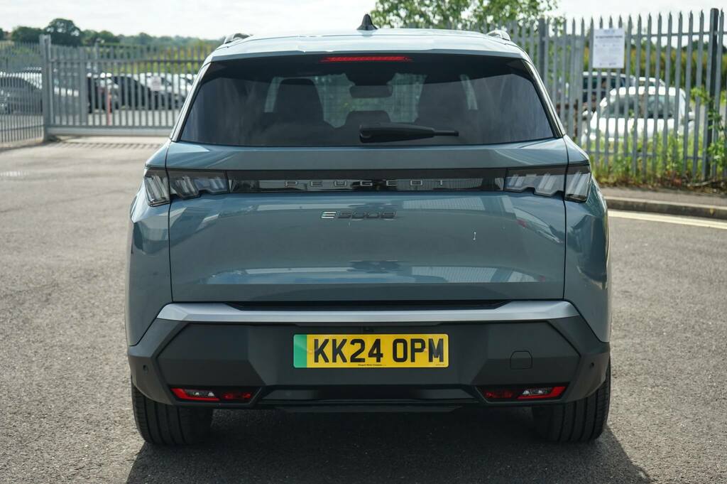 Peugeot 5008 157Kw Allure 73Kwh KK24OPM Blue #4