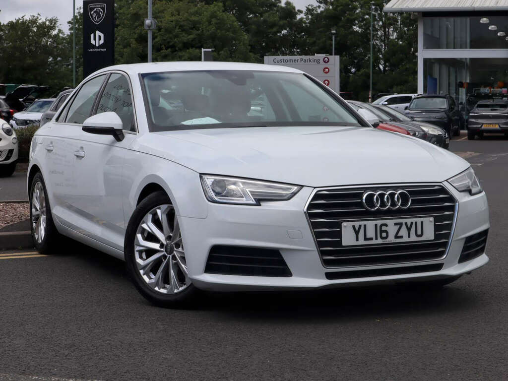 Audi A4 2.0 Tdi Ultra Se S Tronic White
