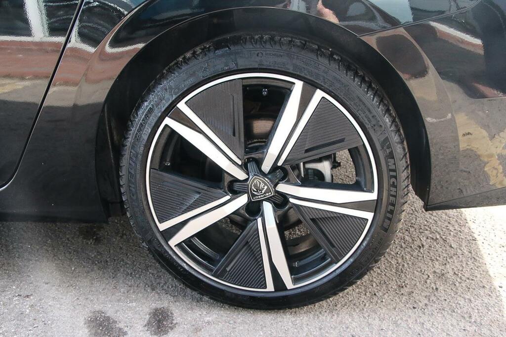 Peugeot 308 SW Sw Hybrid 136 E-dsc6 Black #6