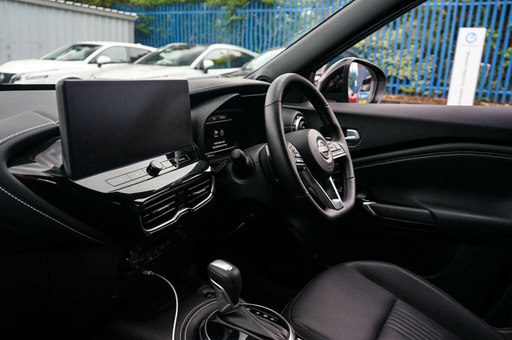 Nissan Juke 1.0 Dig-t Tekna Dct Grey #2
