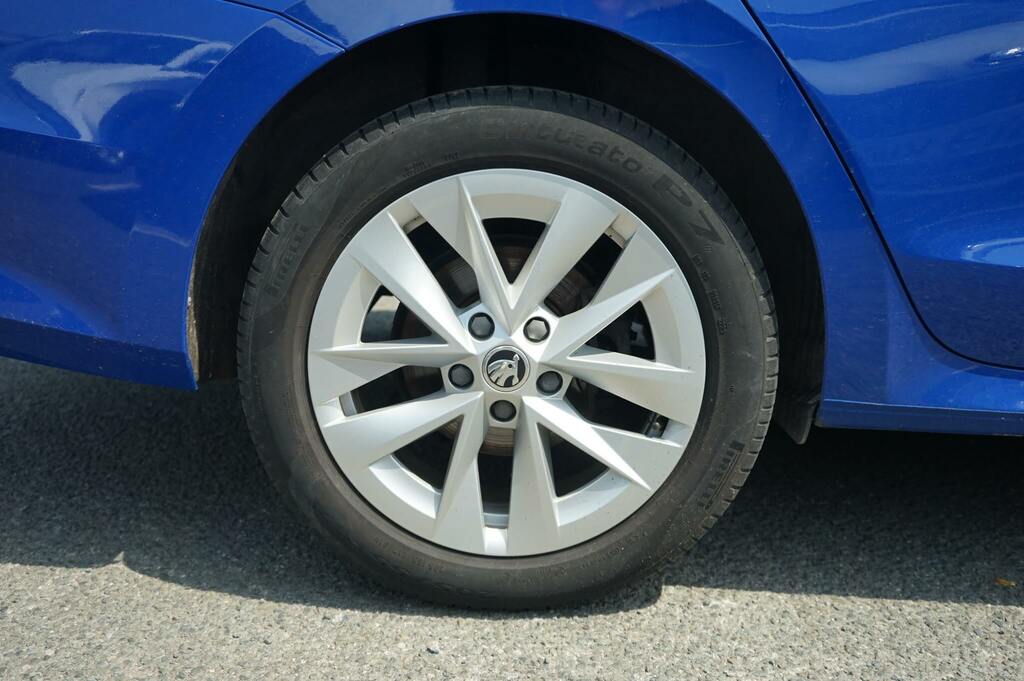 Skoda Octavia 1.4 Tsi Iv Se L Dsg YF73NWJ Blue #5